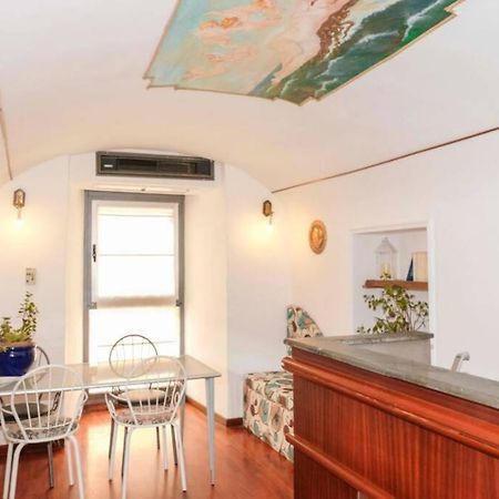 Napoli Centro Storico Un Passo Da San Gennaro Appartement Buitenkant foto