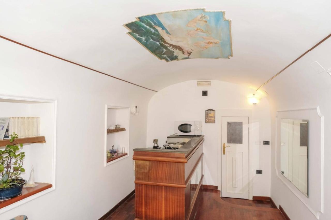 Napoli Centro Storico Un Passo Da San Gennaro Appartement Buitenkant foto