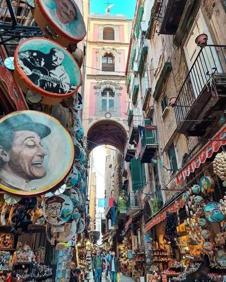 Napoli Centro Storico Un Passo Da San Gennaro Appartement Buitenkant foto
