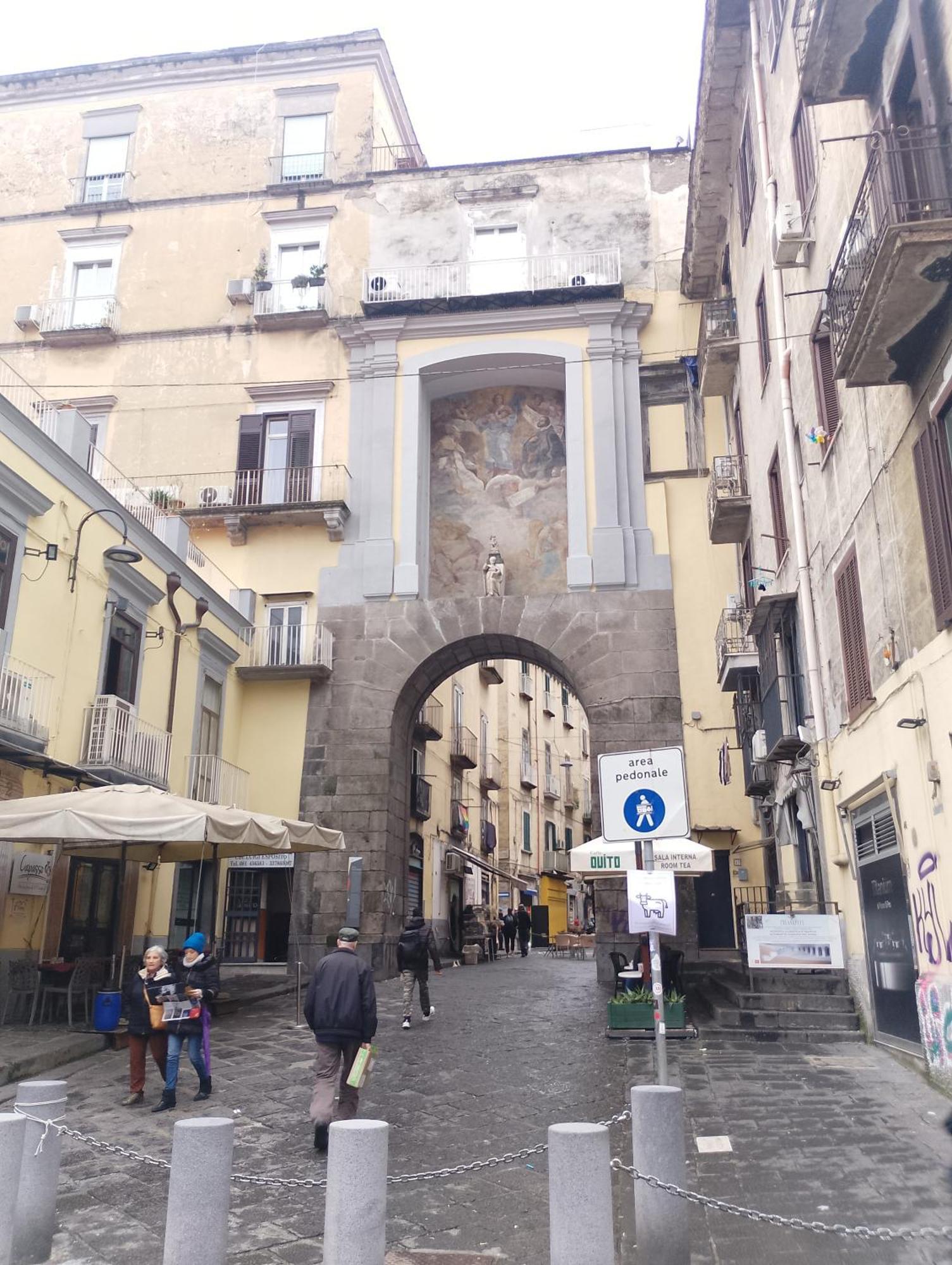 Napoli Centro Storico Un Passo Da San Gennaro Appartement Buitenkant foto